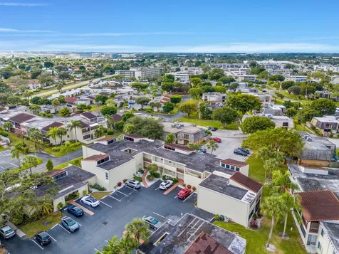 2540 Boundbrook Boulevard Palm Springs FL 33406