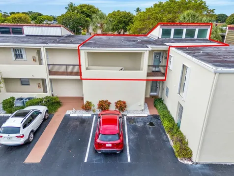 2540 Boundbrook Boulevard Palm Springs FL 33406