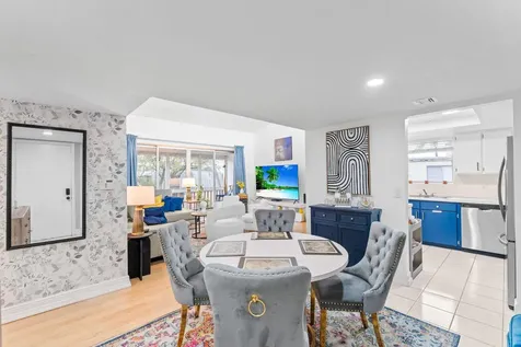 2540 Boundbrook Boulevard Palm Springs FL 33406