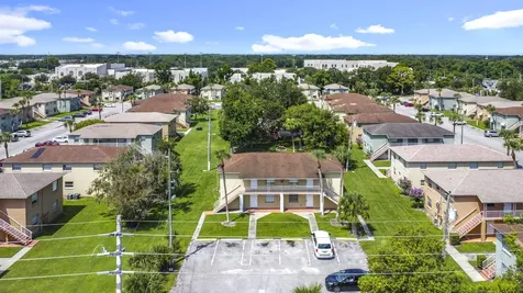 694 Michigan Court St. Cloud FL 34769
