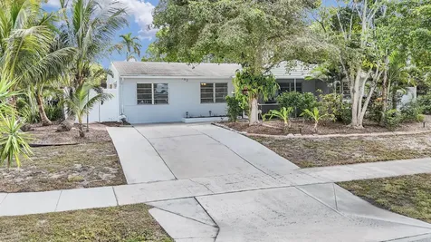 702 Sunset Drive Lake Worth Beach FL 33461