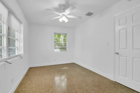 702 Sunset Drive Lake Worth Beach FL 33461