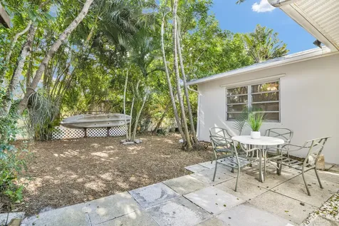 702 Sunset Drive Lake Worth Beach FL 33461