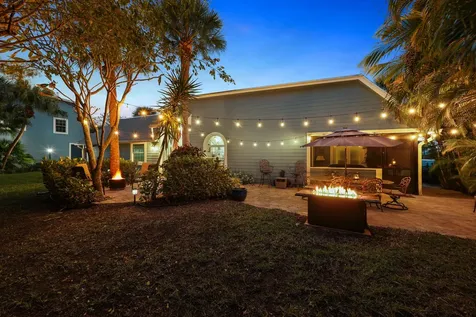 114 Ocean Dunes Circle Jupiter FL 33477