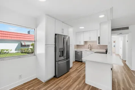 237 Waterford J Delray Beach FL 33446
