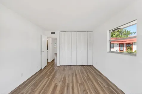 237 Waterford J Delray Beach FL 33446