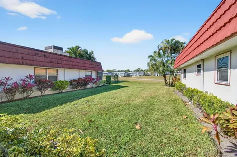 237 Waterford J Delray Beach FL 33446
