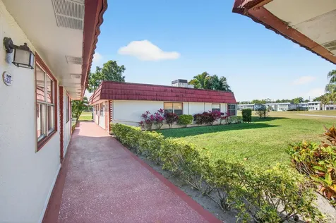 237 Waterford J Delray Beach FL 33446