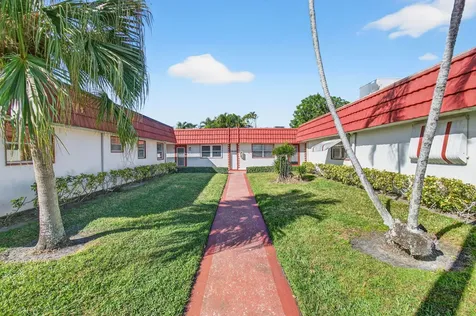 237 Waterford J Delray Beach FL 33446