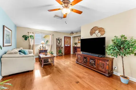 603 Riverside Drive Palm Beach Gardens FL 33410