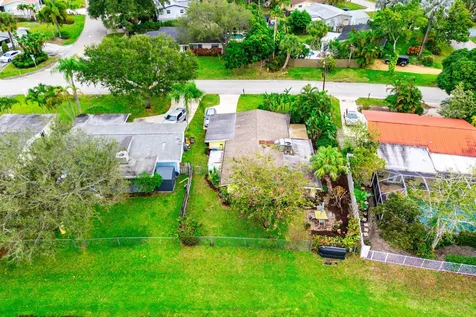 603 Riverside Drive Palm Beach Gardens FL 33410