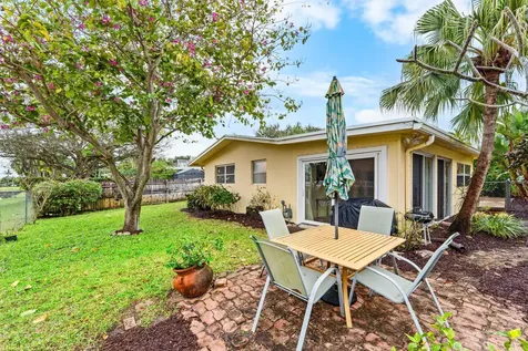 603 Riverside Drive Palm Beach Gardens FL 33410