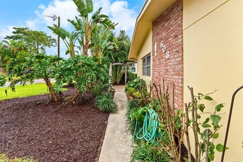 603 Riverside Drive Palm Beach Gardens FL 33410