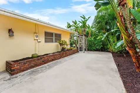 603 Riverside Drive Palm Beach Gardens FL 33410