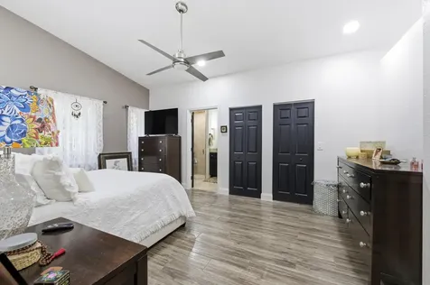 340 Hammocks Trail Greenacres FL 33413