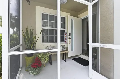 340 Hammocks Trail Greenacres FL 33413