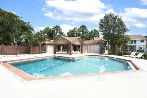 340 Hammocks Trail Greenacres FL 33413