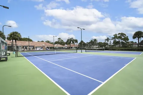 340 Hammocks Trail Greenacres FL 33413