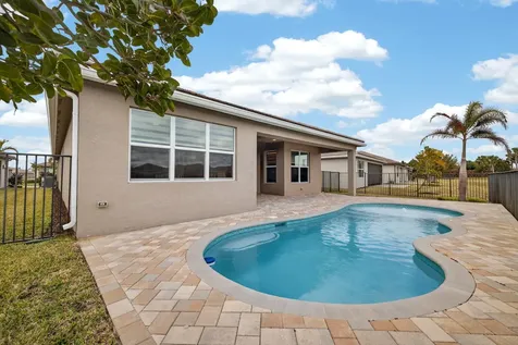11821 Sw Coral Cove Parkway Port Saint Lucie FL 34987