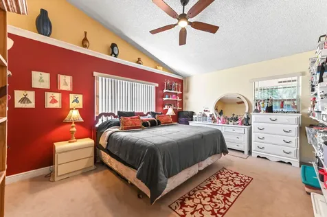 6257 Nw 1st Street Margate FL 33063