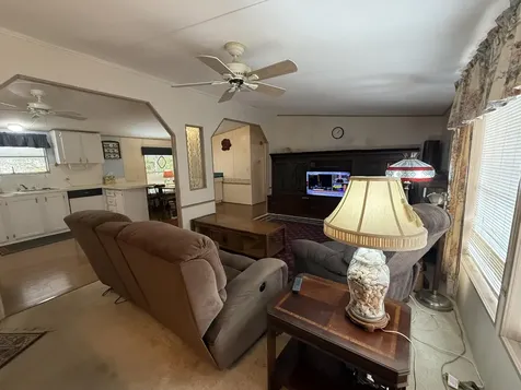 8508 Se Swan Avenue Hobe Sound FL 33455