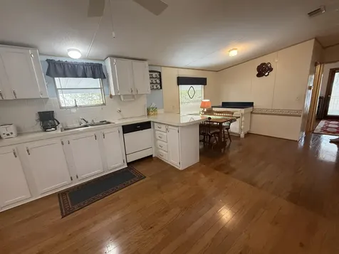 8508 Se Swan Avenue Hobe Sound FL 33455