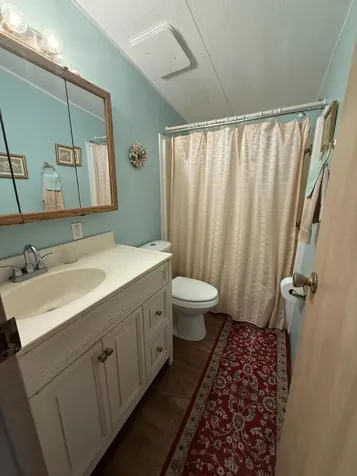8508 Se Swan Avenue Hobe Sound FL 33455