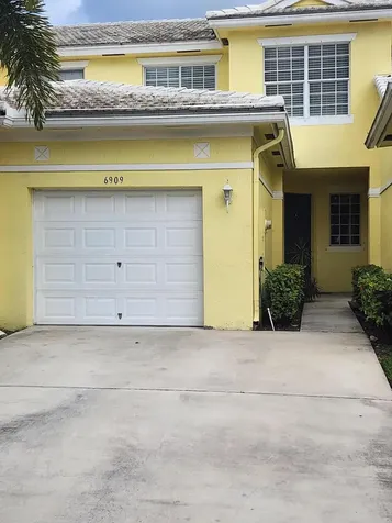 6909 Blue Skies Drive Lake Worth FL 33463
