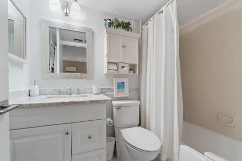 1605 S Us Highway 1 Jupiter FL 33477
