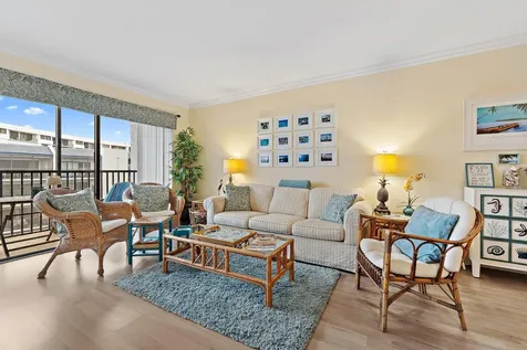 1605 S Us Highway 1 Jupiter FL 33477