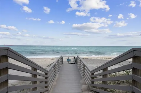 5540 N Ocean Drive Singer Island FL 33404