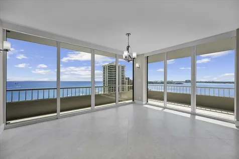 5540 N Ocean Drive Singer Island FL 33404