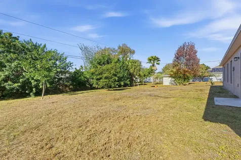 1790 Sw Mcallister Lane Port Saint Lucie FL 34953