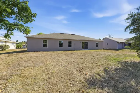 1790 Sw Mcallister Lane Port Saint Lucie FL 34953
