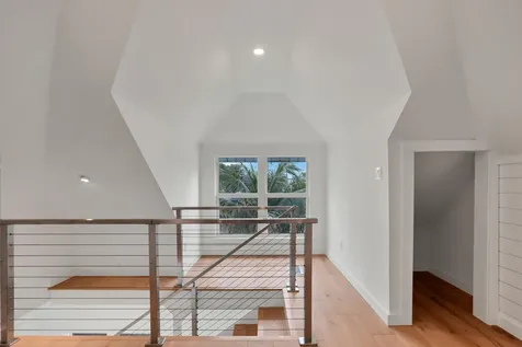 123 S Ocean Breeze Lake Worth Beach FL 33460