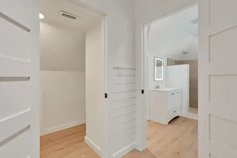 123 S Ocean Breeze Lake Worth Beach FL 33460