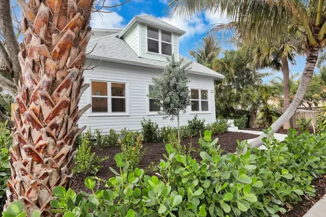 123 S Ocean Breeze Lake Worth Beach FL 33460