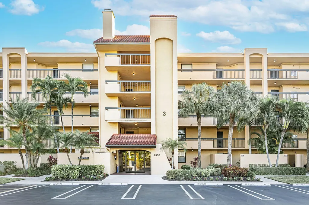 2455 Lindell Boulevard Delray Beach FL 33444