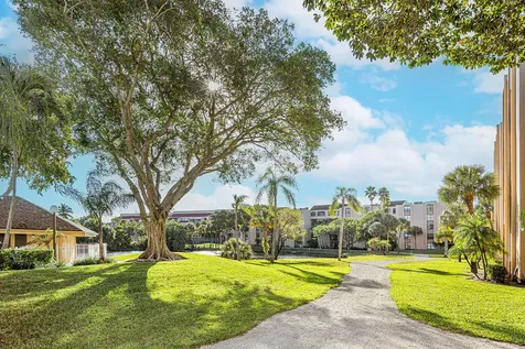 2455 Lindell Boulevard Delray Beach FL 33444