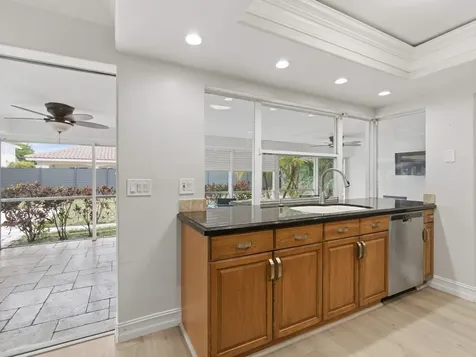 1921 NE 28th Court Lighthouse Point FL 33064