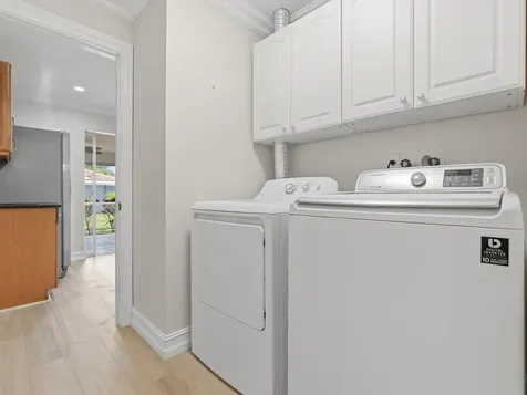1921 NE 28th Court Lighthouse Point FL 33064