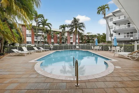 2424 Se 17th Street Fort Lauderdale FL 33316