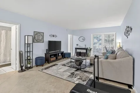 2424 Se 17th Street Fort Lauderdale FL 33316