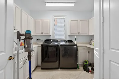 724 Ne 36th Street Boca Raton FL 33431