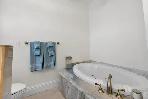 724 Ne 36th Street Boca Raton FL 33431