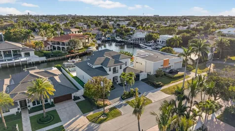 724 Ne 36th Street Boca Raton FL 33431