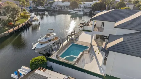 724 Ne 36th Street Boca Raton FL 33431