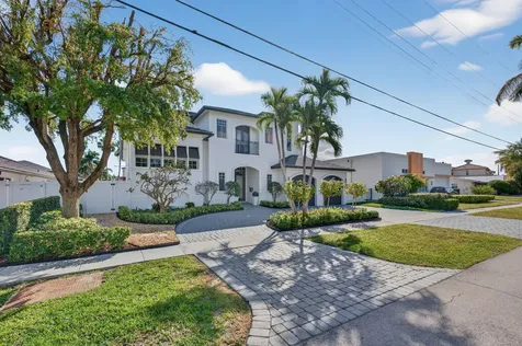 724 Ne 36th Street Boca Raton FL 33431