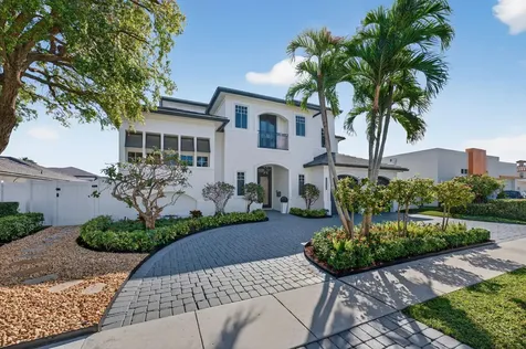 724 Ne 36th Street Boca Raton FL 33431
