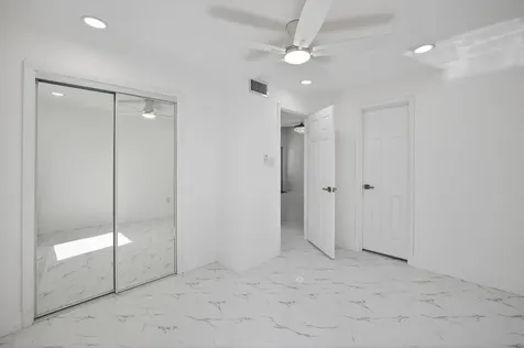 13685 Nw 3rd Avenue North Miami FL 33168